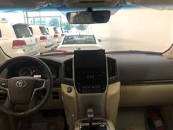 تۆیۆتا لاند کروزەر